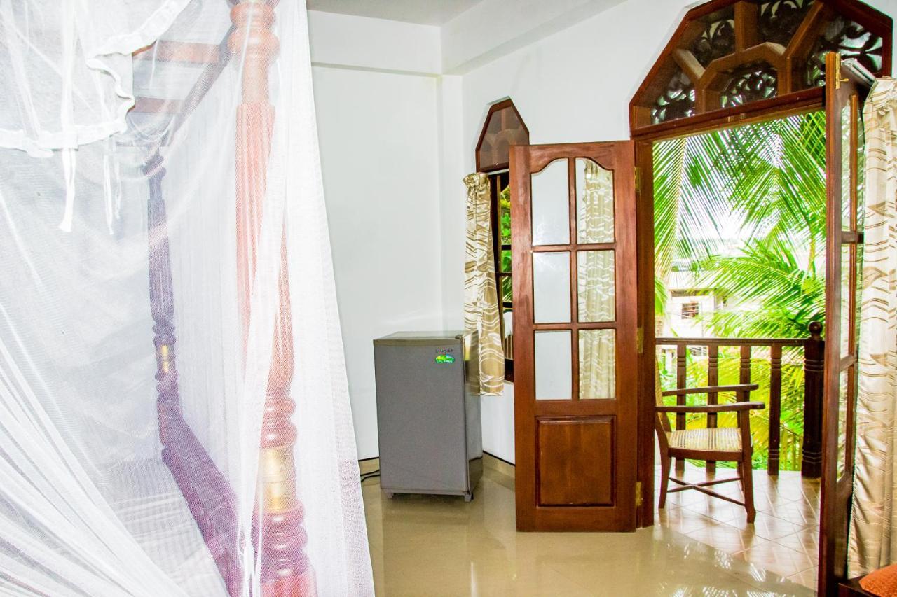 Hotel No Name Rest Unawatuna Esterno foto