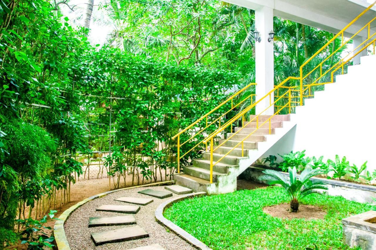 Hotel No Name Rest Unawatuna Esterno foto