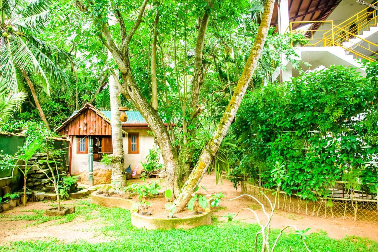 Hotel No Name Rest Unawatuna Esterno foto