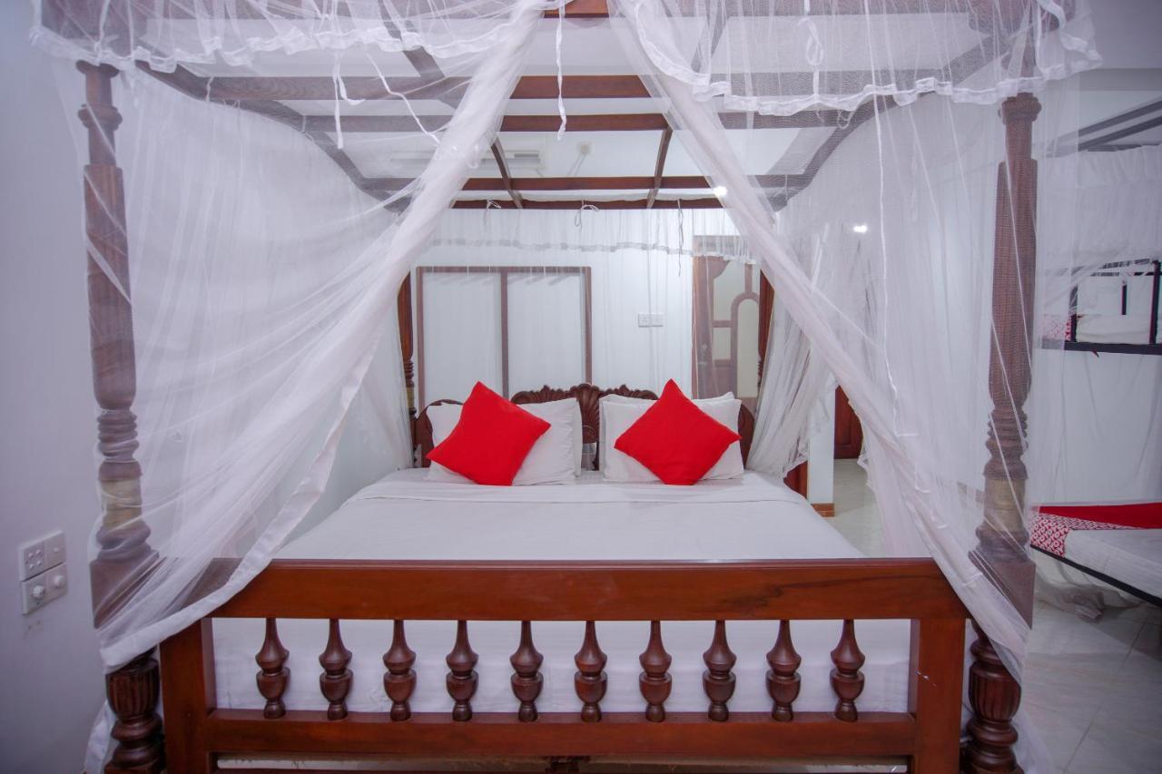 Hotel No Name Rest Unawatuna Esterno foto
